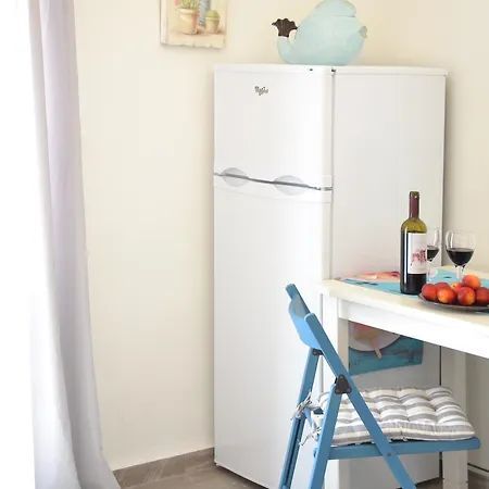 Ariadne & Theseus Naxos City