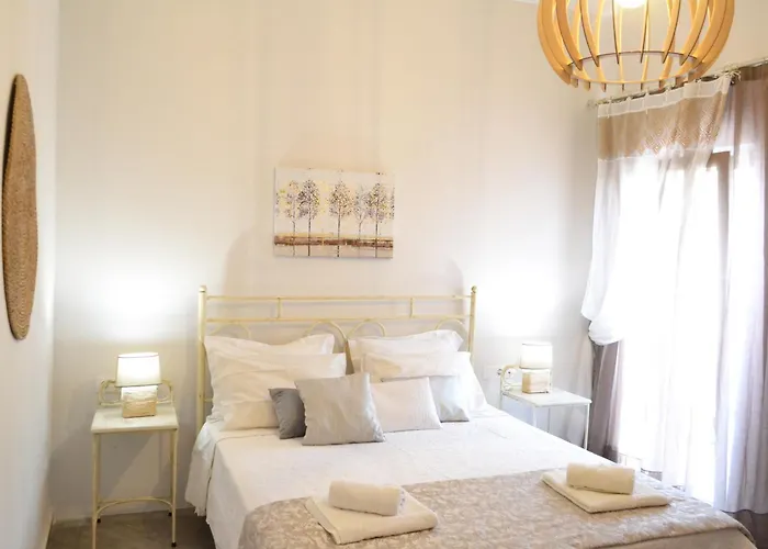 Ariadne & Theseus Naxos City